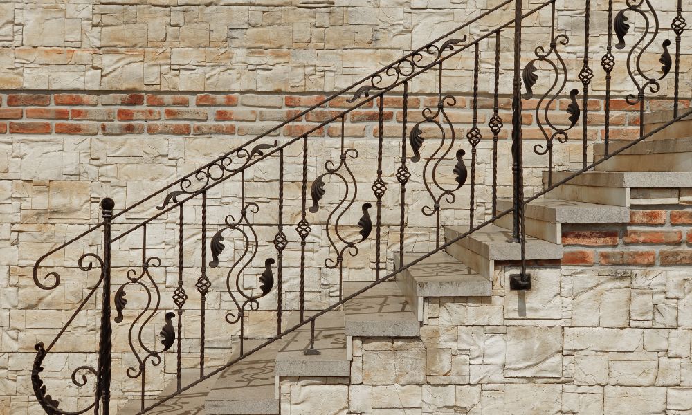 Why Limestone Treads Are Great for Outdoor Stairs